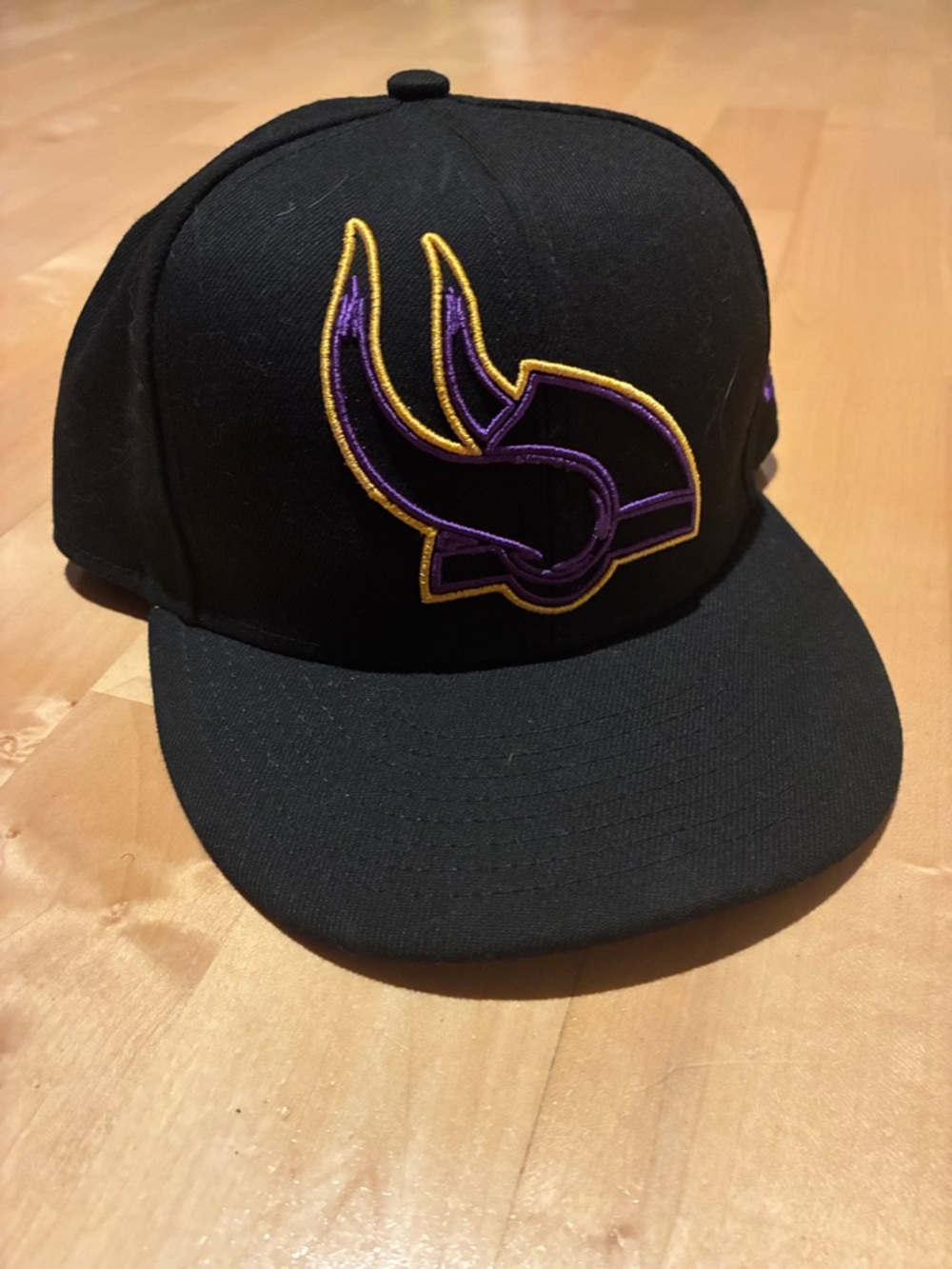 Minnesota Vikings Black Snapback Hat SKOL!